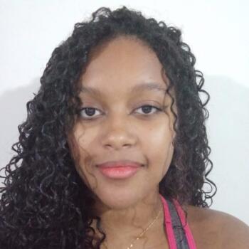 Babysitter in Aracaju: Izabela