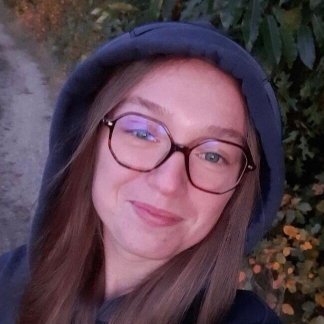 Babysitter in Marchin: Pauline