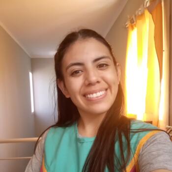 Babysitter Santa Lucía: Lurdes