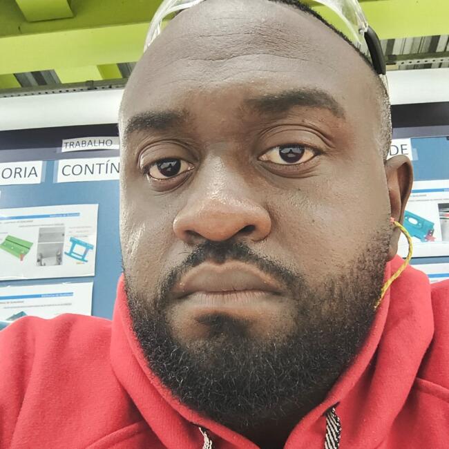 Babysitting job in Juiz de Fora: Leandro