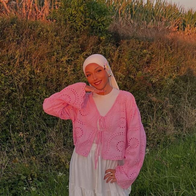 Babysitter in Colombes: Tasnim