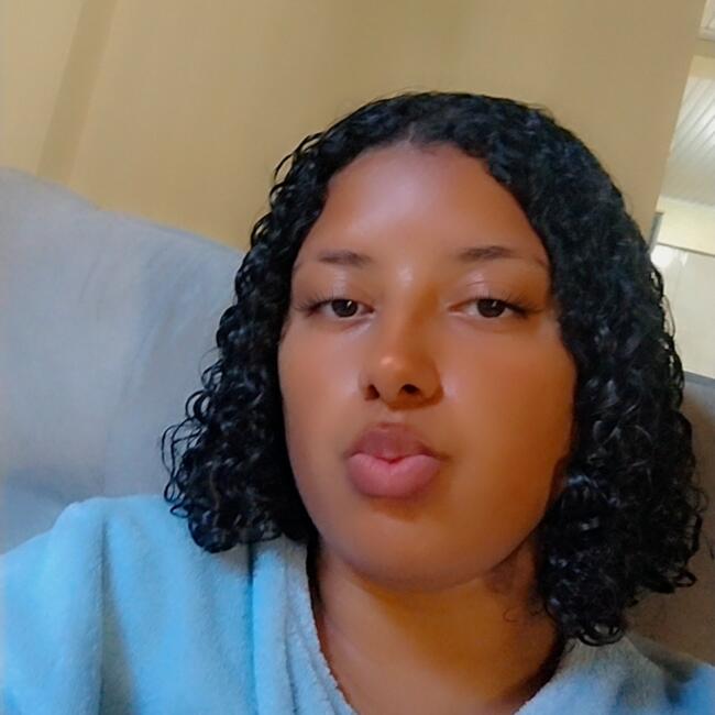 Babysitter in Caxias do Sul: Bruna