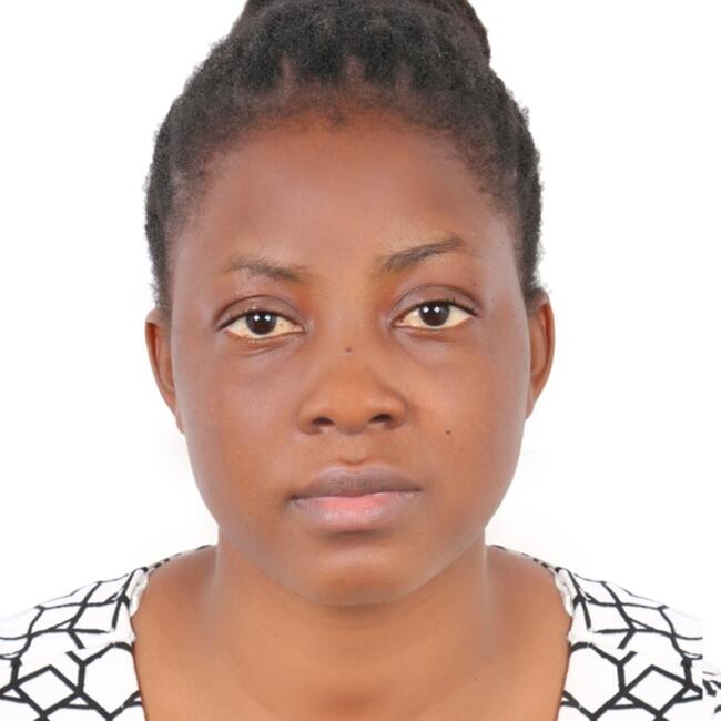 مربية أطفال في دبي: Mariam