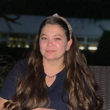 Babysitter Istanbul: Zarina