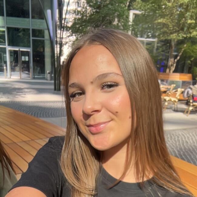 Babysitter in Berlin: Alexandra