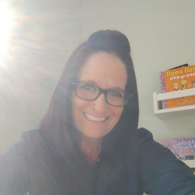 Nanny in Flat Rock: Alicia