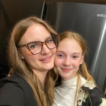 Bébiszitter: Pomáz: Tekla