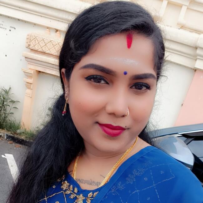 Babysitter in Johor Bahru: MAAYA