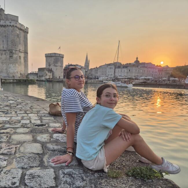 Babysitter in Bassy: Mellina