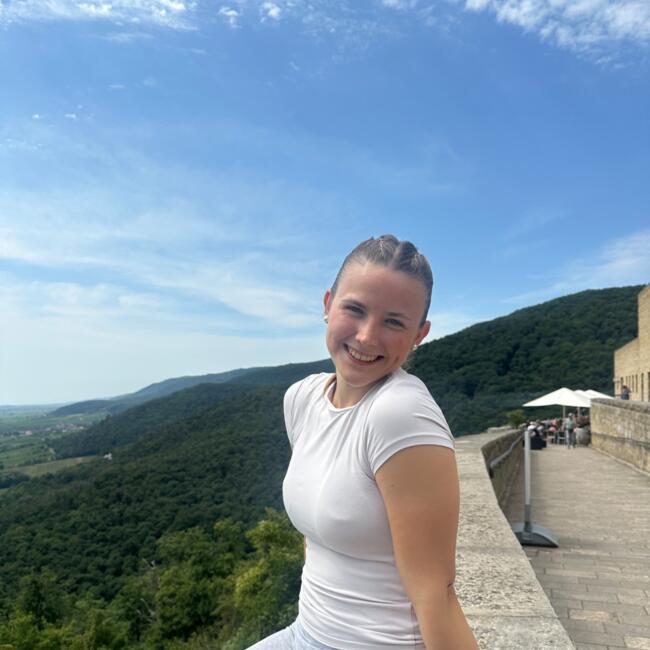 Babysitter in Heidelberg: Alessia