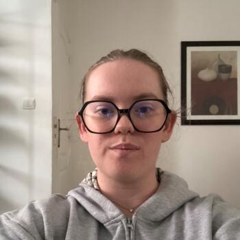 Babysitter in Tourcoing: Josephine