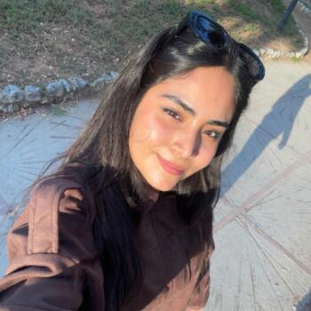 Canguro en Barcelona: Zyanya Nava