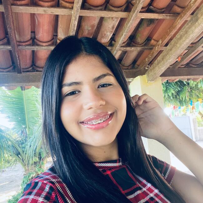 Babá em Pilar (Paraíba): Larissa