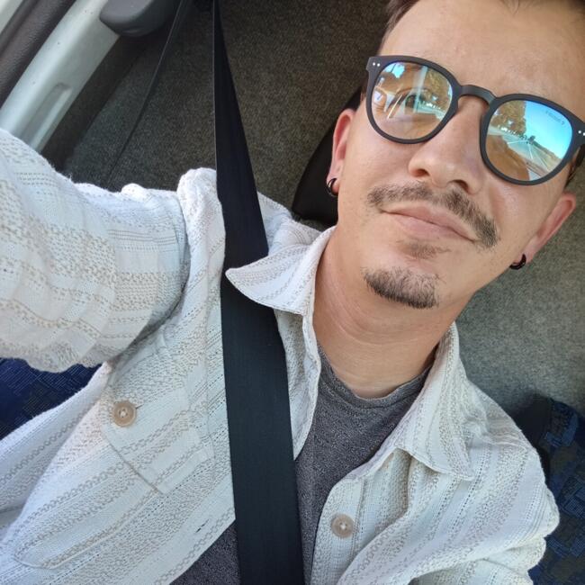 Job de garde d'enfants à Saintes: Rudy