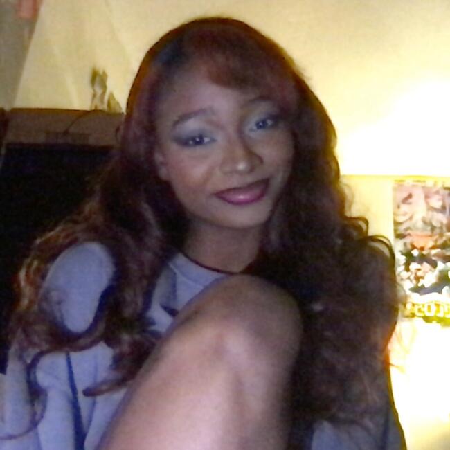 Babysitter in New York: Brianna