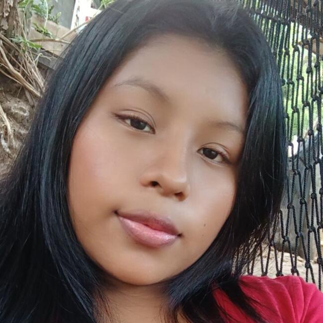 Babysitter in Panama City: Yovana
