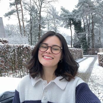 Babysitter in Birmingham: Maya