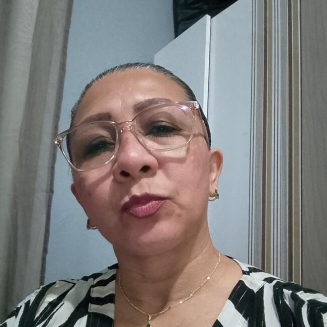 Babá em Manaus: Antonia