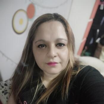 Babysitter Rosario: Romina