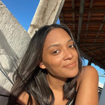 Babysitter in Cabo Frio: Andreza