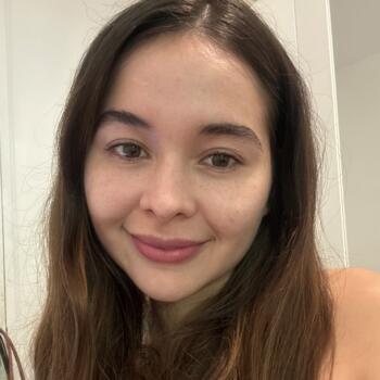 Babysitter London: Valentina