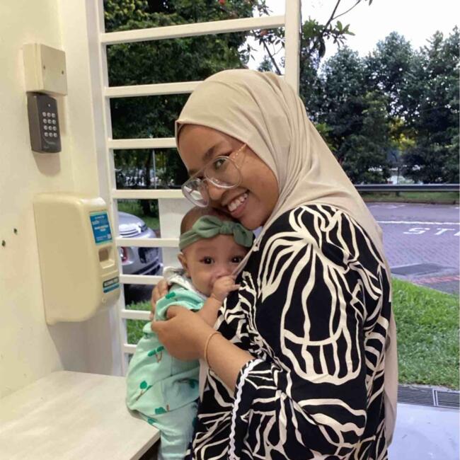 Δουλειά για babysitter στην περιοχή Singapore Island: Dhiya