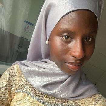 Babysitter Vénissieux: Khadidiatou