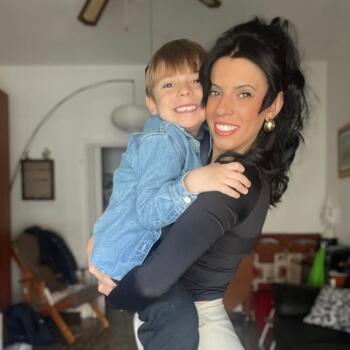 Babysitting job in Cesano Boscone: babysitting job Ylenia