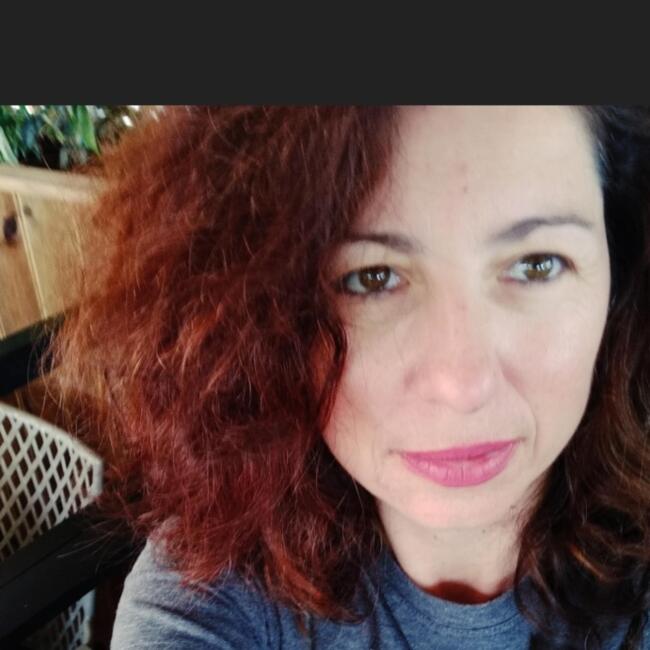 Babysitter στην περιοχή Ηλιούπολη: Ioanna