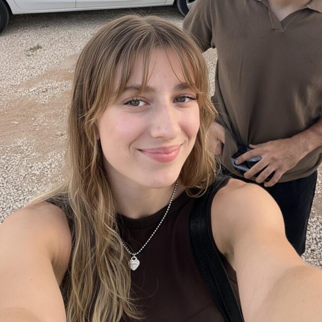 Babysitter in Grottaferrata: Giulia