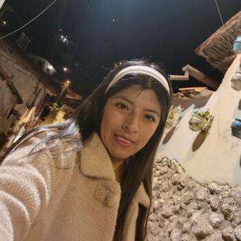 Niñera en Cayma: Karina