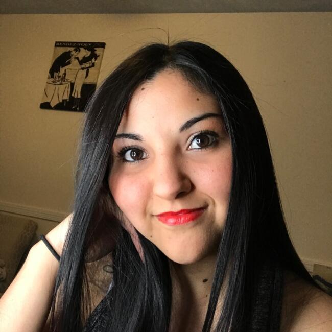 Babysitter in Baltimore: Natalia