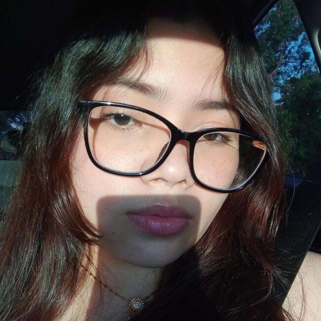 Babysitter in Panama City: Esther