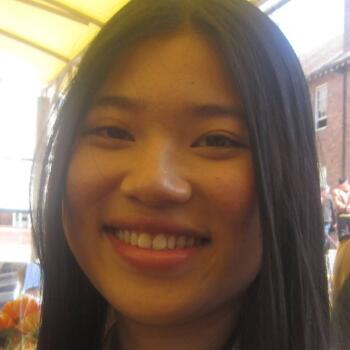 Babysitter in Central Coast: Gia