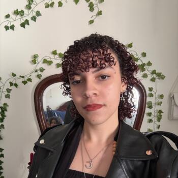 Babysitter a Pombal: Karla