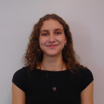 Babysitter in Johns Creek: Laura