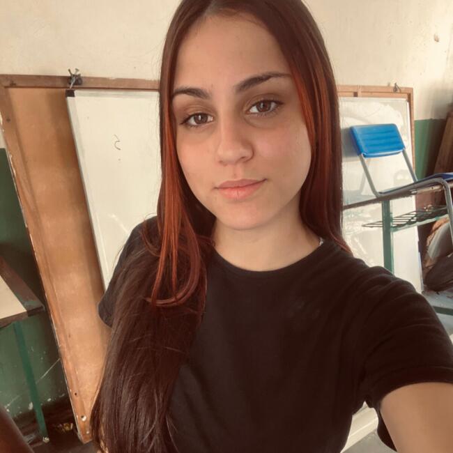 Babá em Itapema: Shaiane