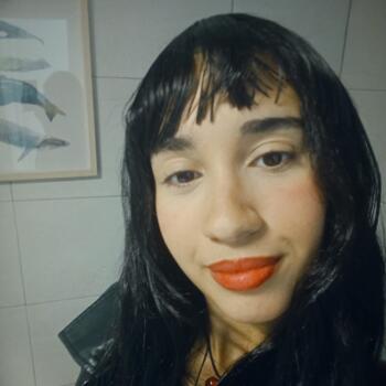 Nanny en Elche: Salma