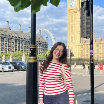 Babysitter The Hague: Sinem
