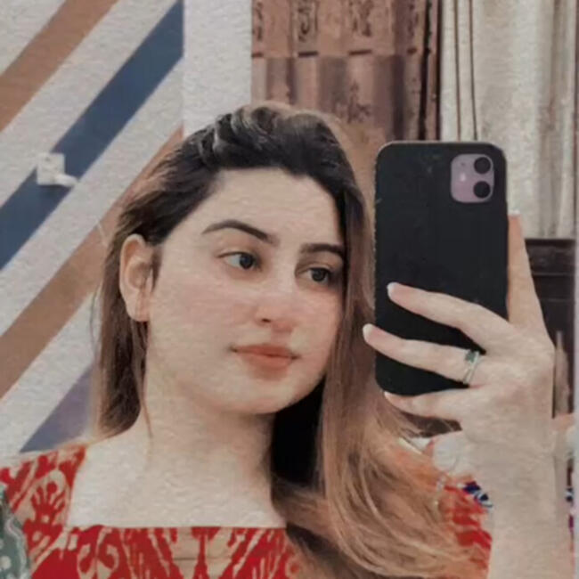 Babysitter in Pir Mahal: Iqra
