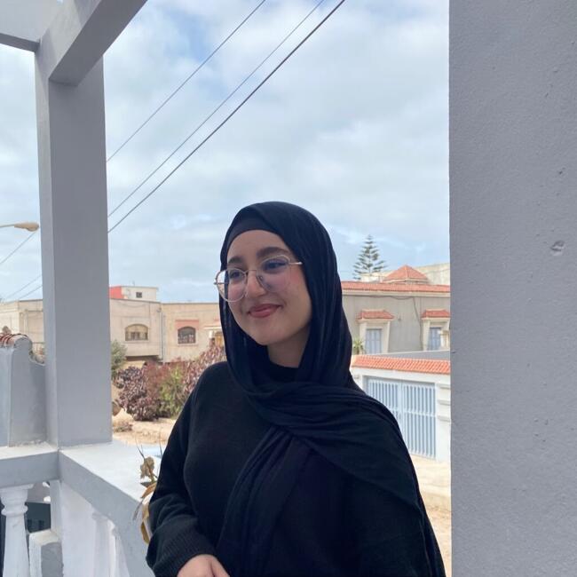 Babysitter in Tanger: Samia