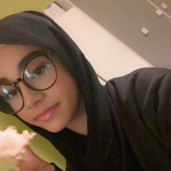 Babysitter in Eppegem: Hafssa