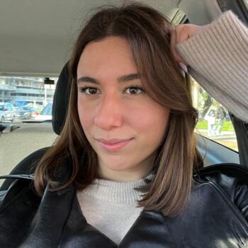 Babysitter in Rome: Veronica
