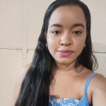 Babá em São Cristóvão: Francielly