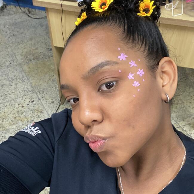 Babá em Porto Novo (São Paulo): Kay