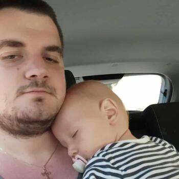 Babysitting job in Žirovnica: babysitting job Bojan