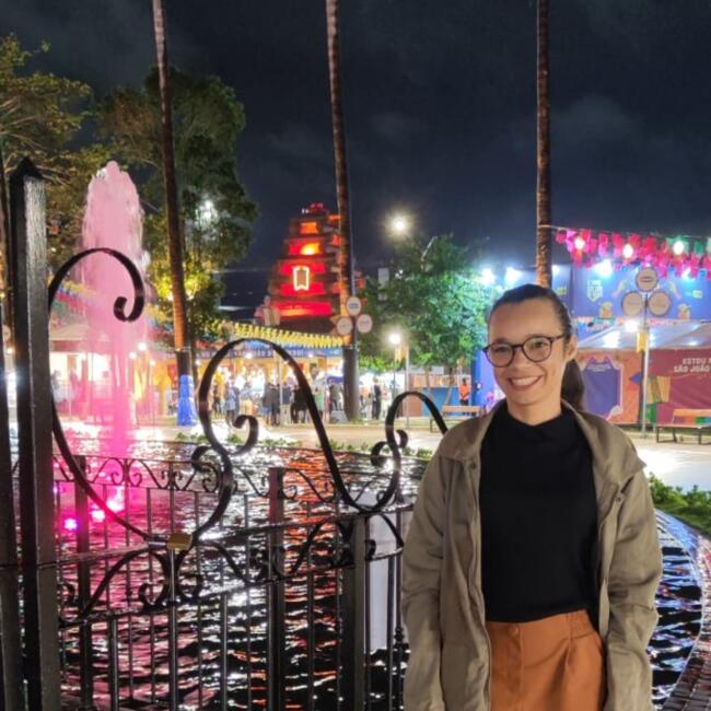 Babá em Campina Grande: Dayane