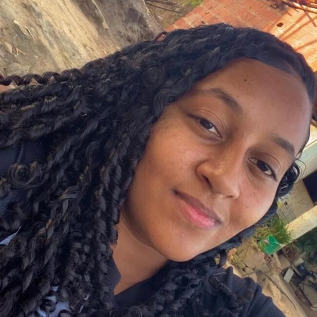 Babá em Maranguape: Mikaelly