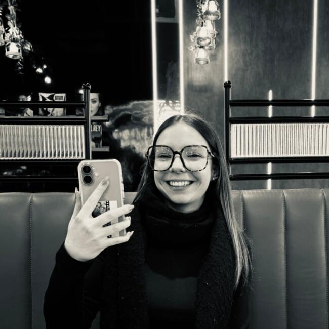 Babysitter in Montceau-les-Mines: Marilou