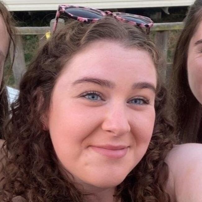 Babysitter in Castleknock: Nia